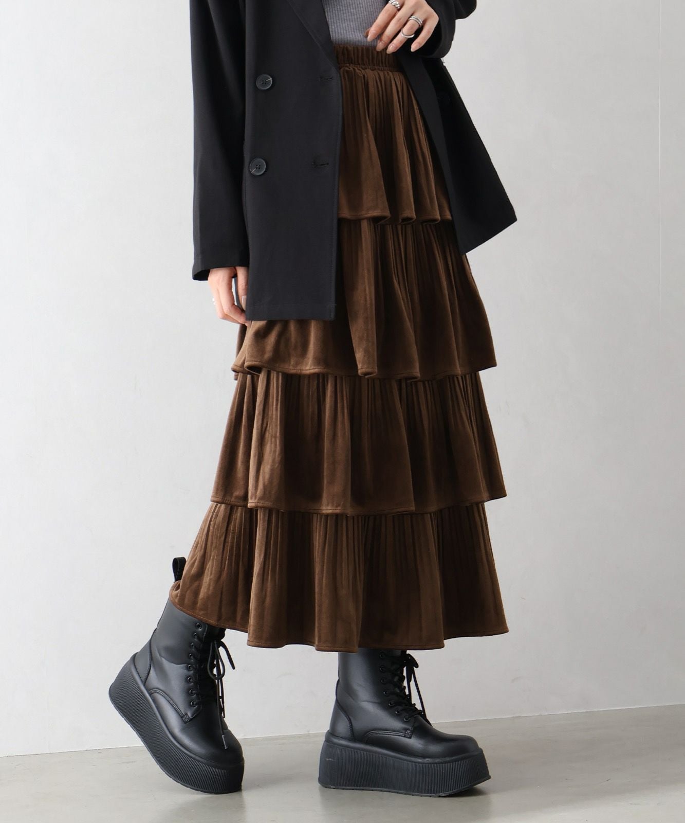 000000002196-02.jpg?size=l&w=