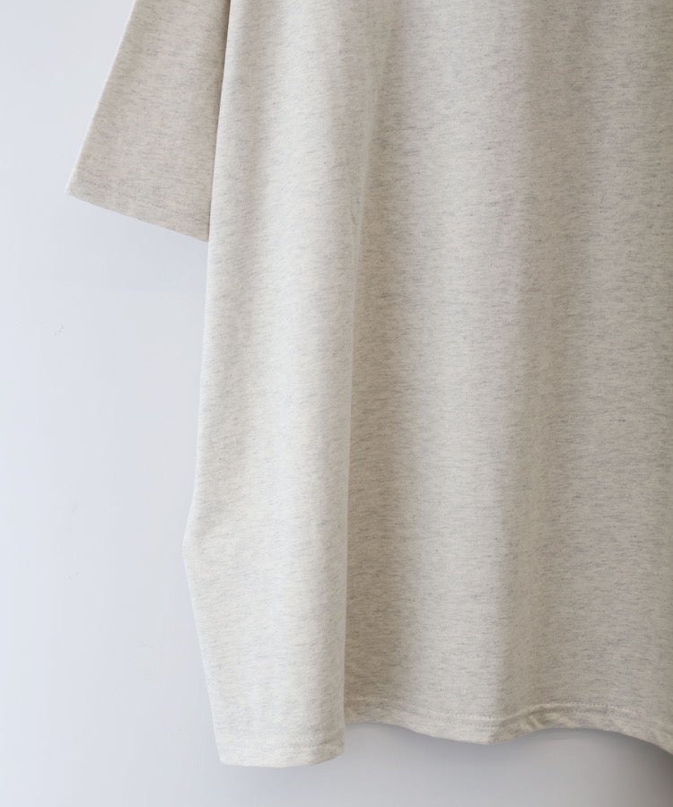 うさぎ刺繍Tシャツ | SpRay