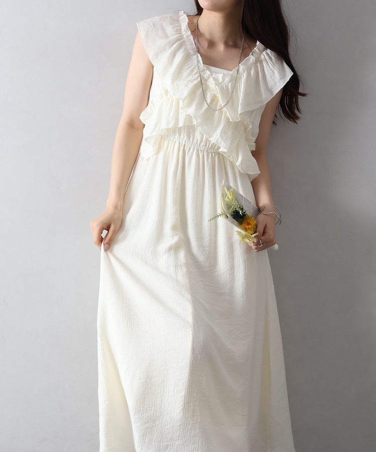 美品✨ルネ フリル装飾 春夏に◎ウォッシャブル ノースリーブ ロングワンピース クロスフリルノースリーブロングワンピース | SpRay